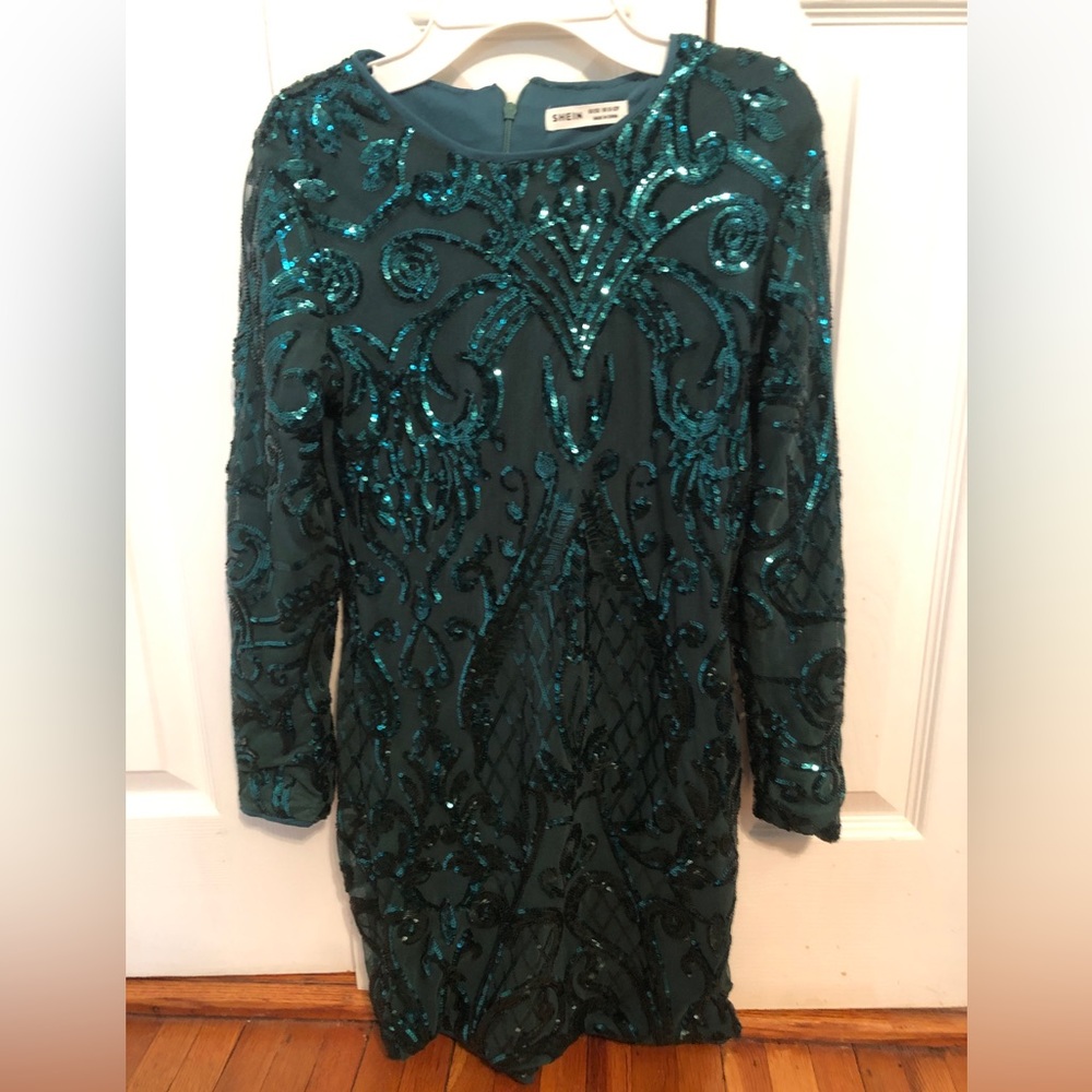 Girls Emerald Green sequin dress